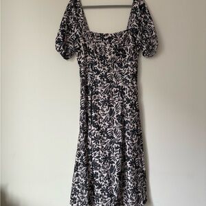 Socialite Black and White Floral Midi Dress